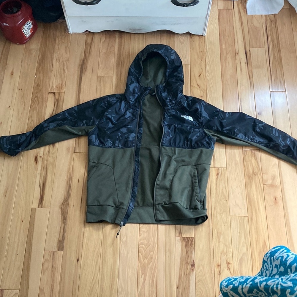 North face mens winder-breaker/ jacket